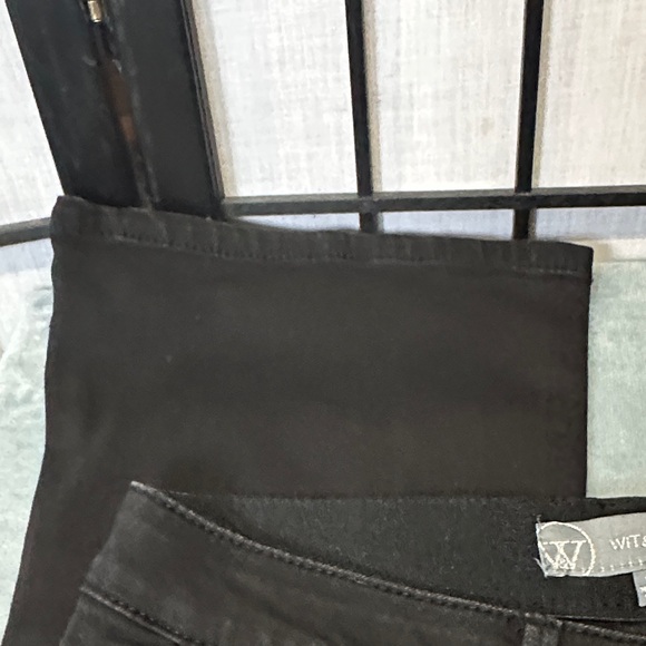 Wit & Wisdom Black Bootcut Jeans 6P EUC - Picture 2 of 8